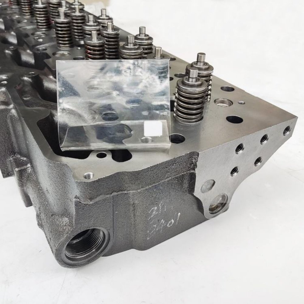 CAT C9 Cylinder Head