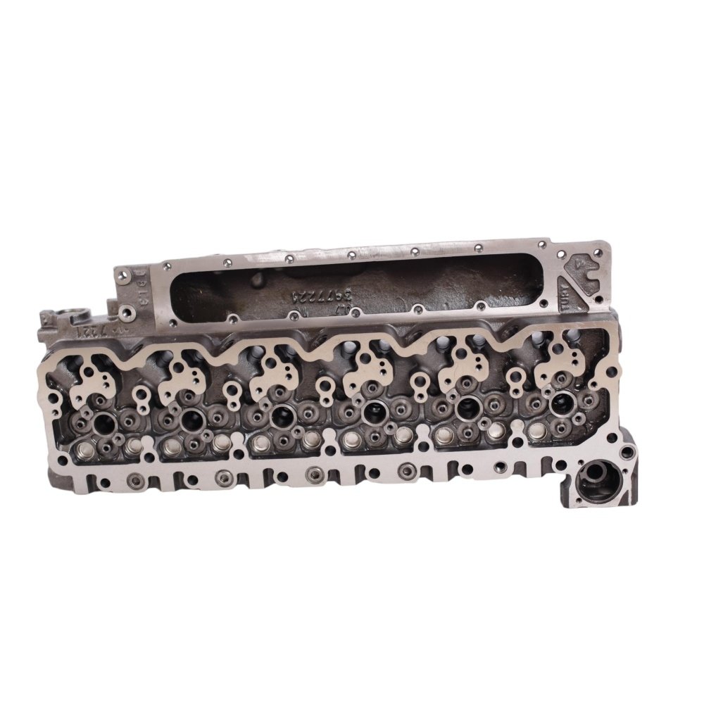Komatsu S6D107 Cylinder Head