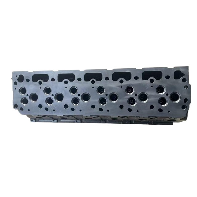 Mercedes OM906 Cylinder Head
