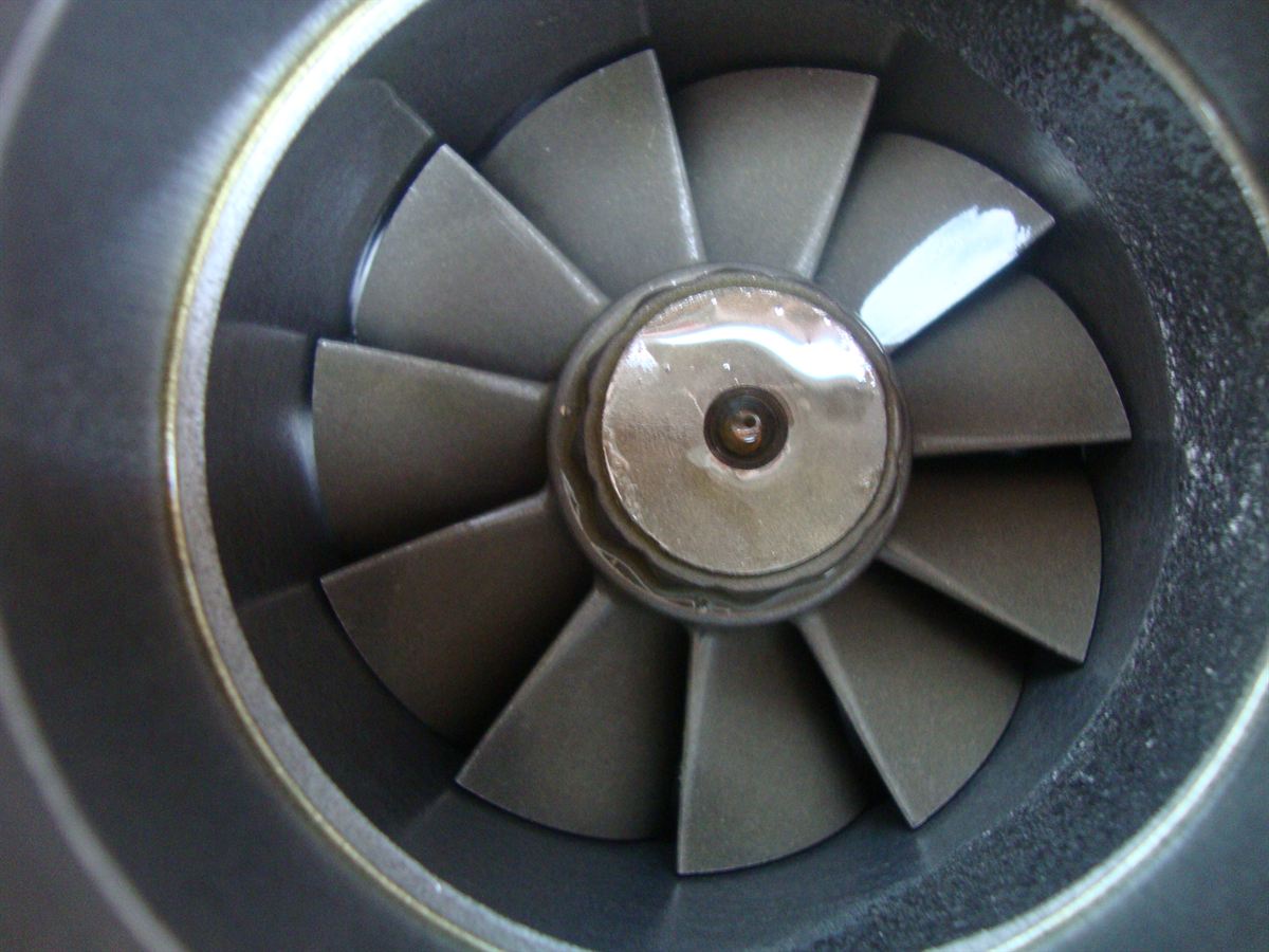 Cummins Turbocharger 4045877 4045184