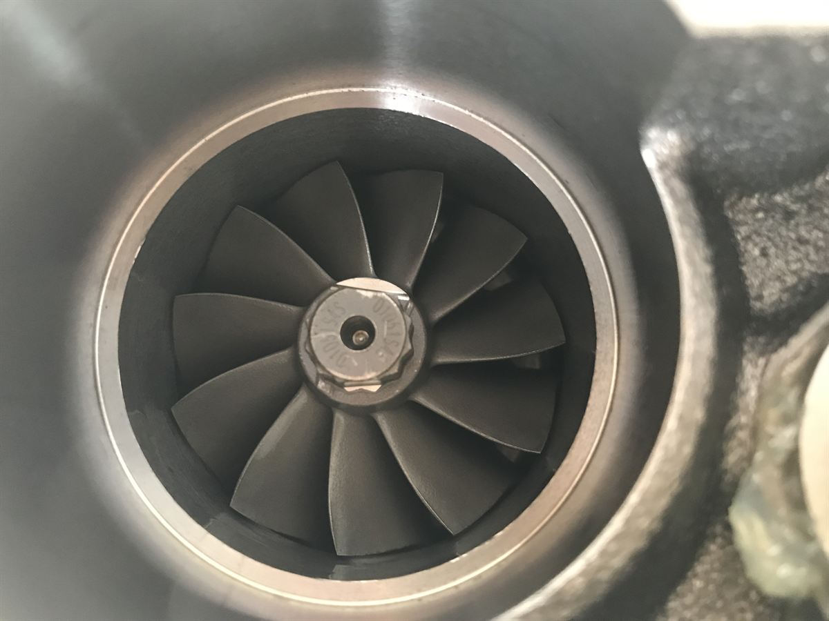 Cummins Turbocharger 3769568 3769570