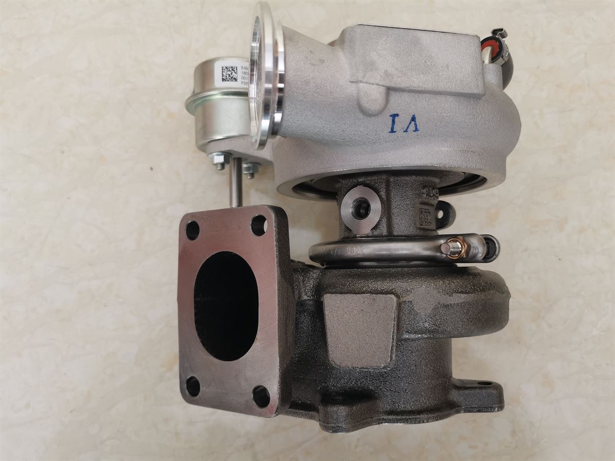 Cummins Turbocharger 5456779 5456780